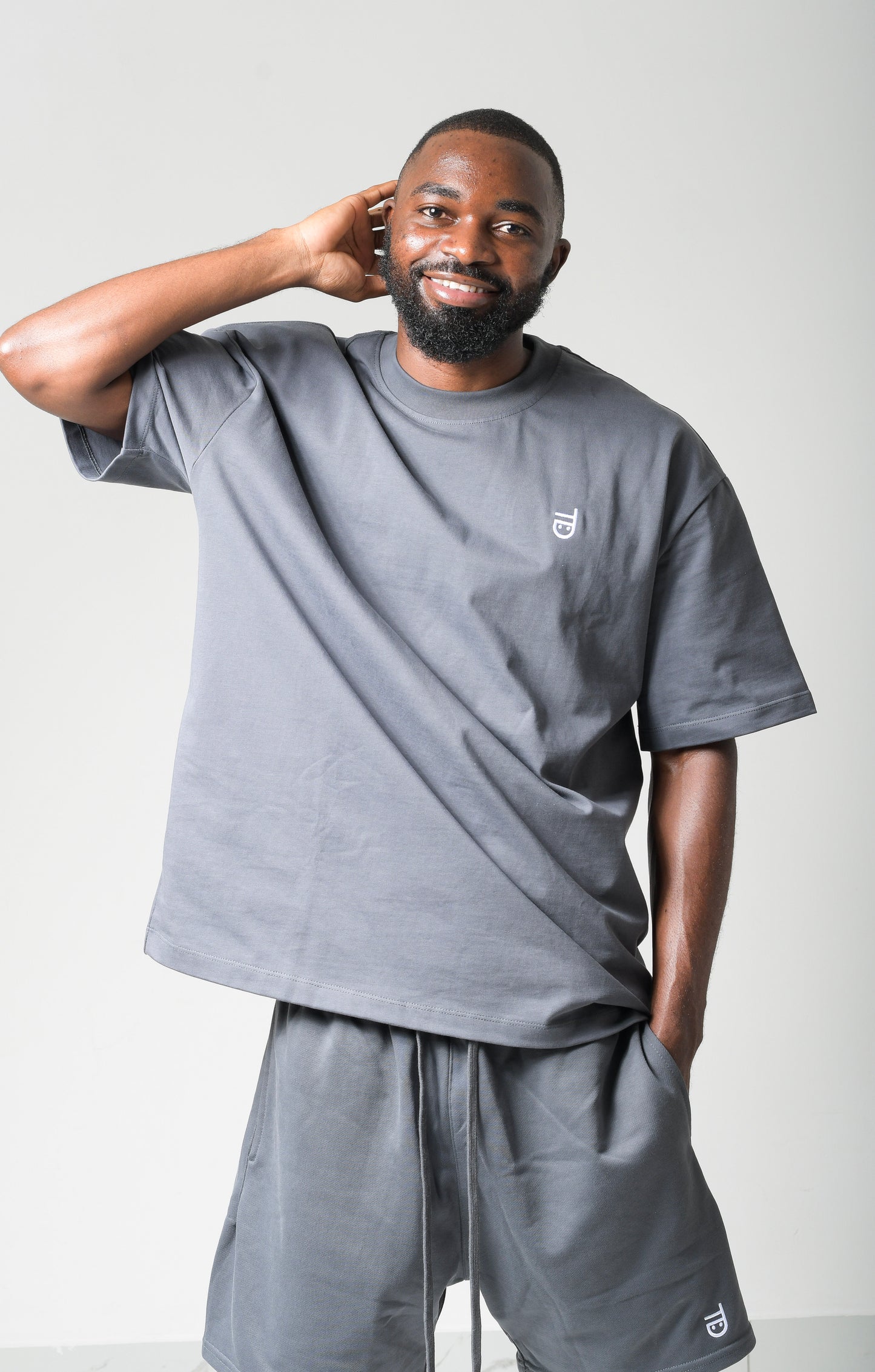 OFF-DUTY Oversized T-shirts