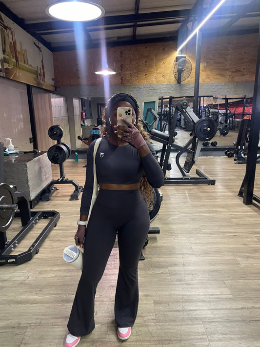 STORM Flared Leggings